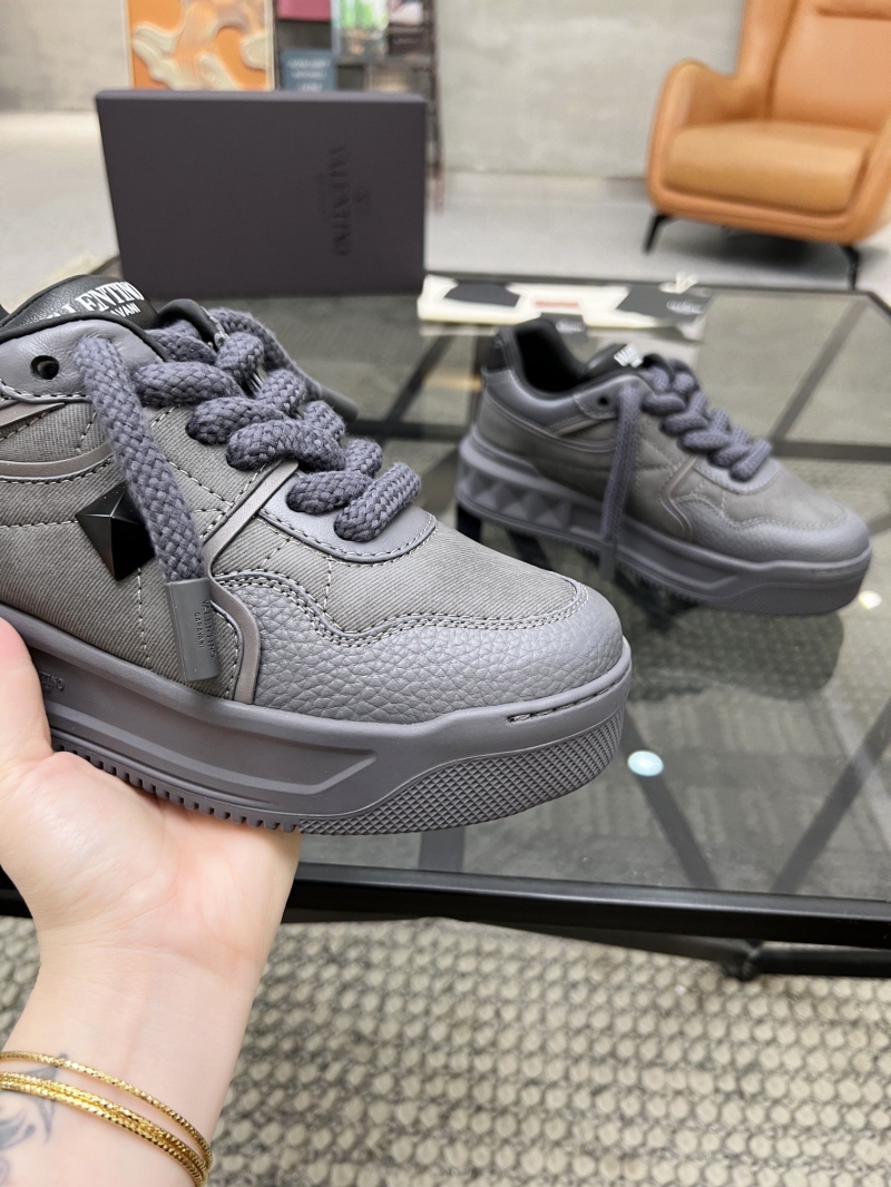 Valentino Sneakers